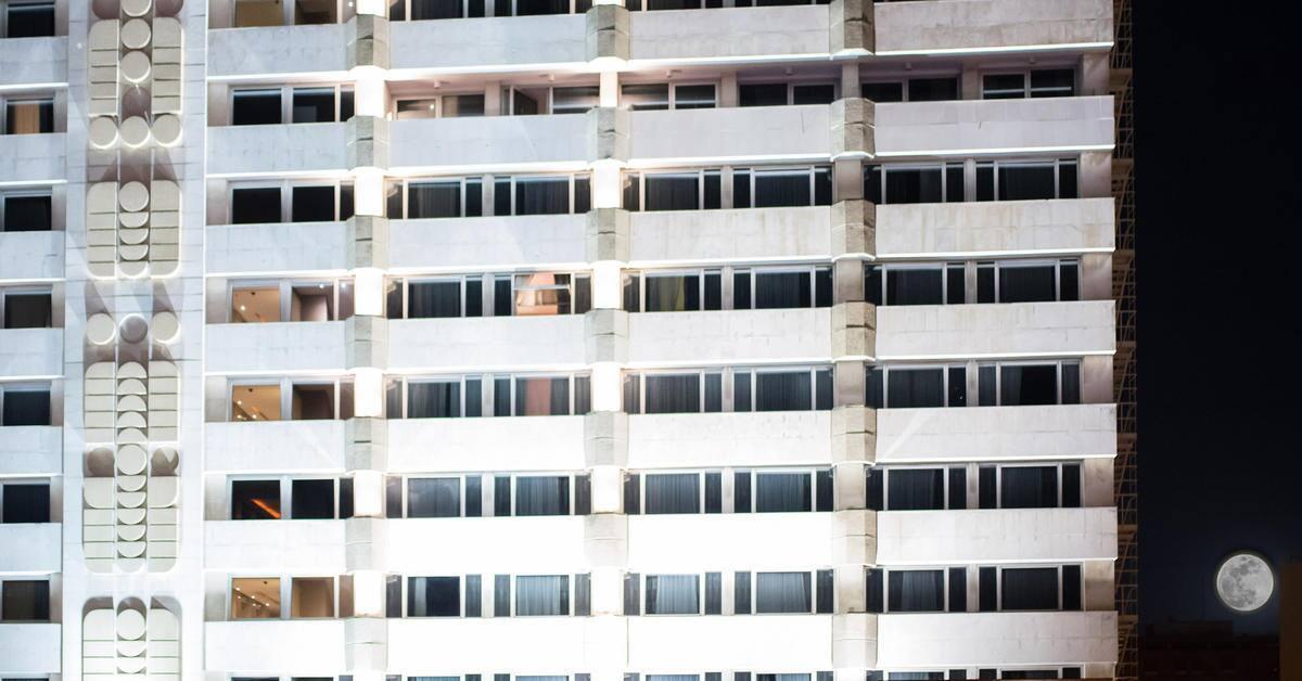 The Level At Melia Sevilla Exteriör bild