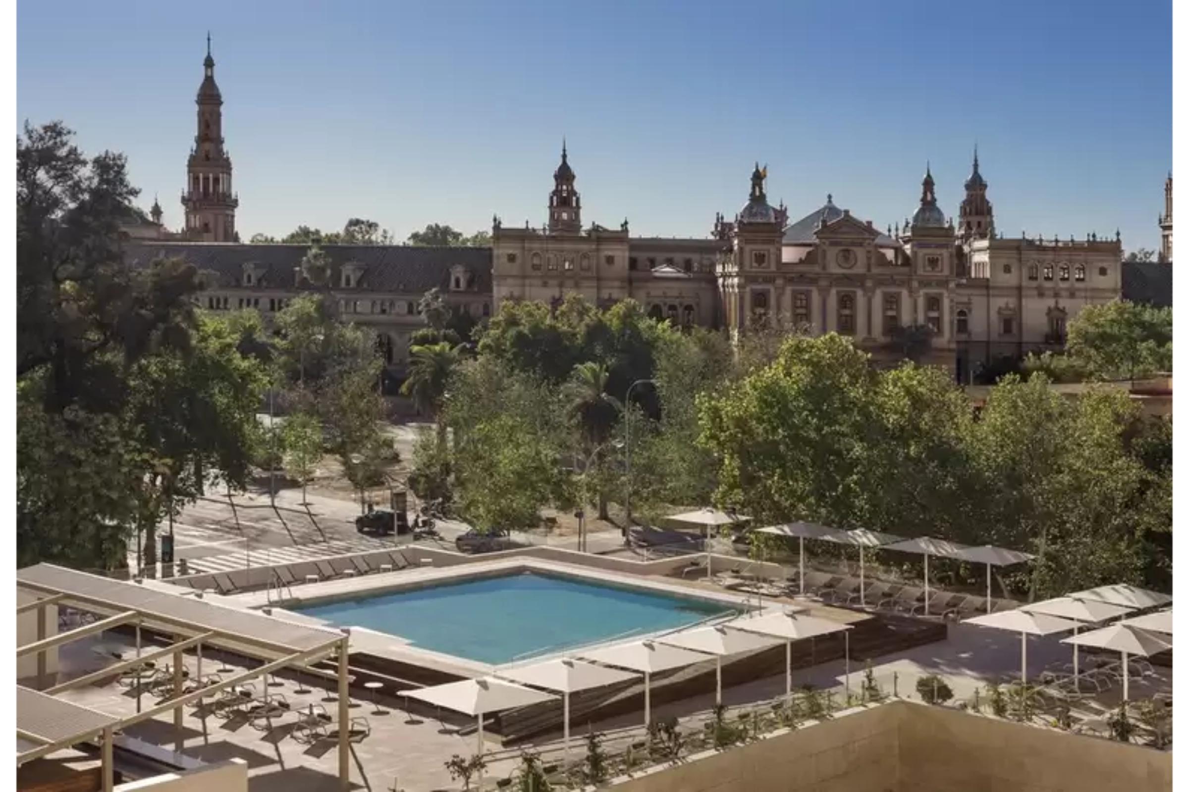 The Level At Melia Sevilla Exteriör bild