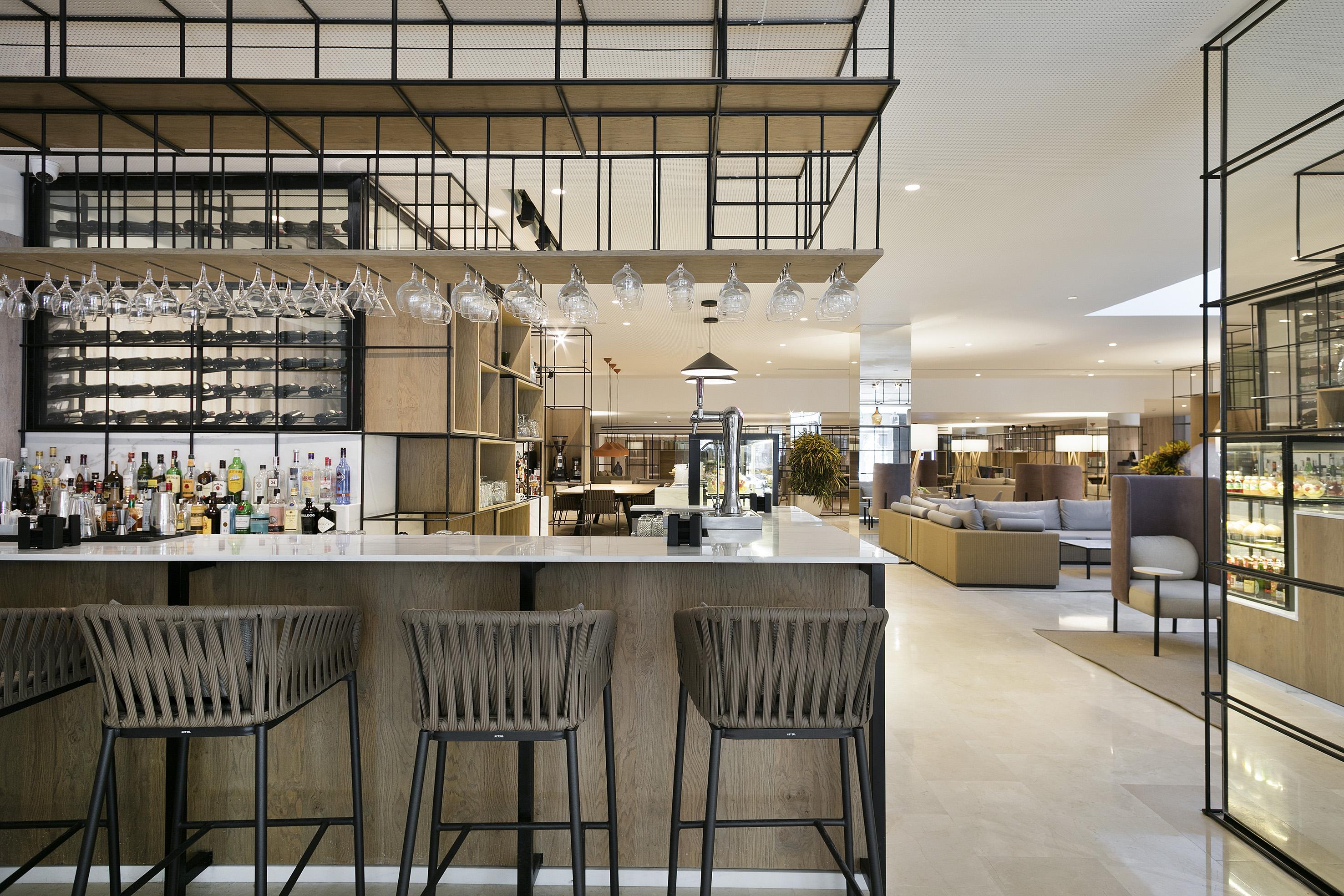 The Level At Melia Sevilla Exteriör bild