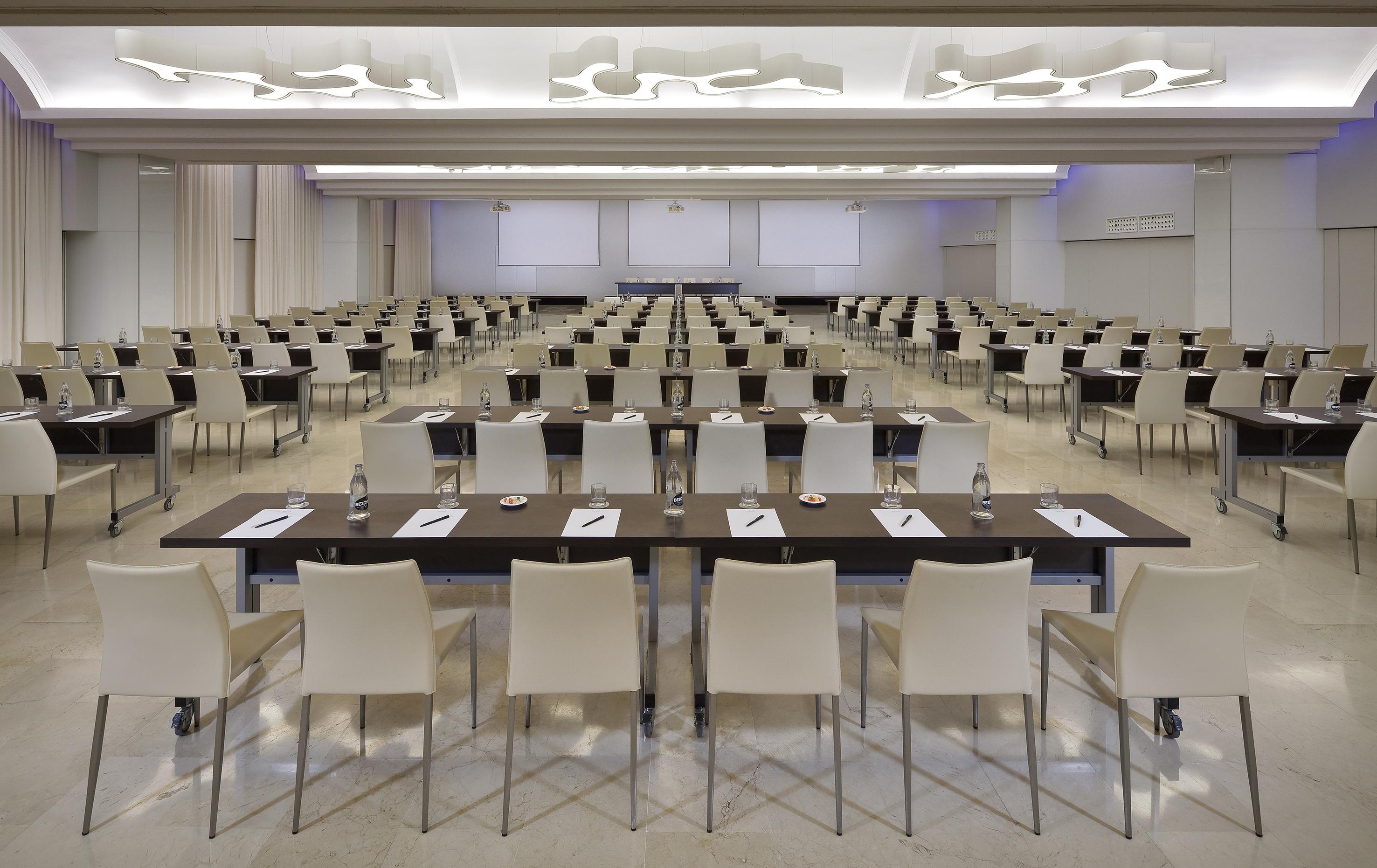 The Level At Melia Sevilla Exteriör bild