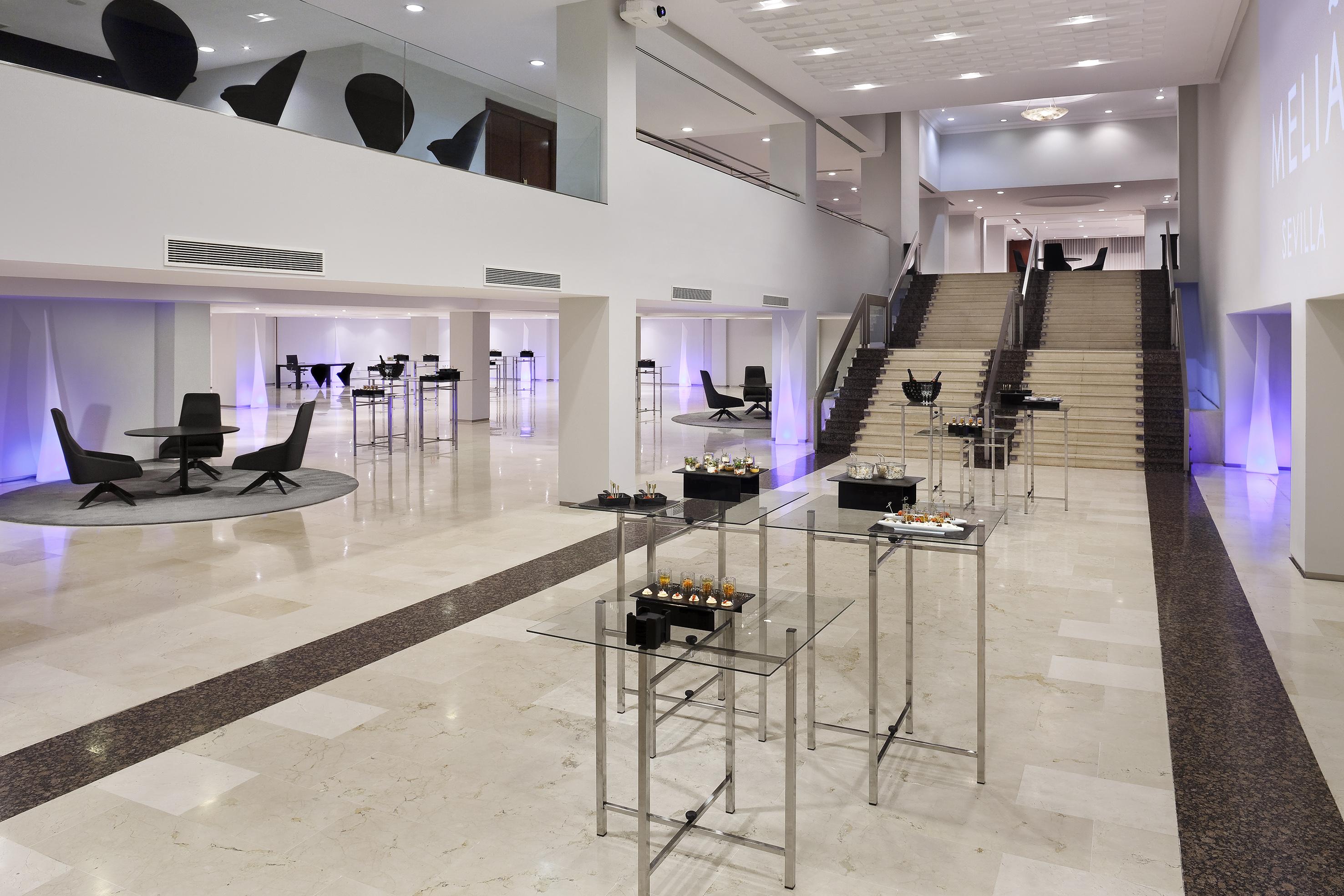 The Level At Melia Sevilla Exteriör bild